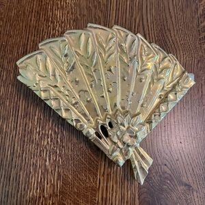 McCoy Vintage Gold Fan Wall Decor